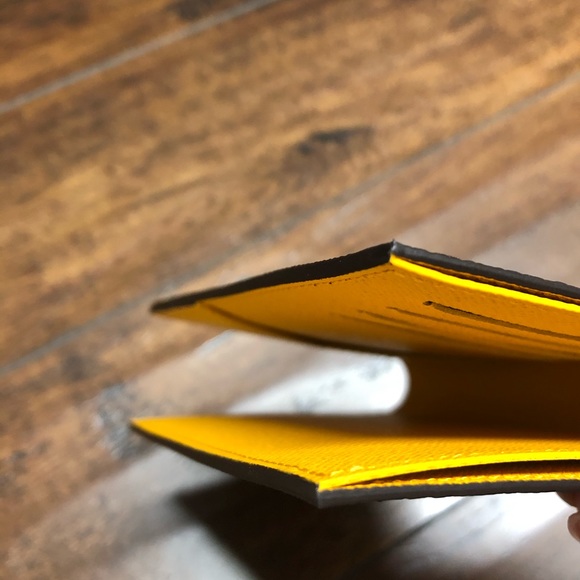 **SOLD**Louis Vuitton Passport Cover - Picture 8 of 12